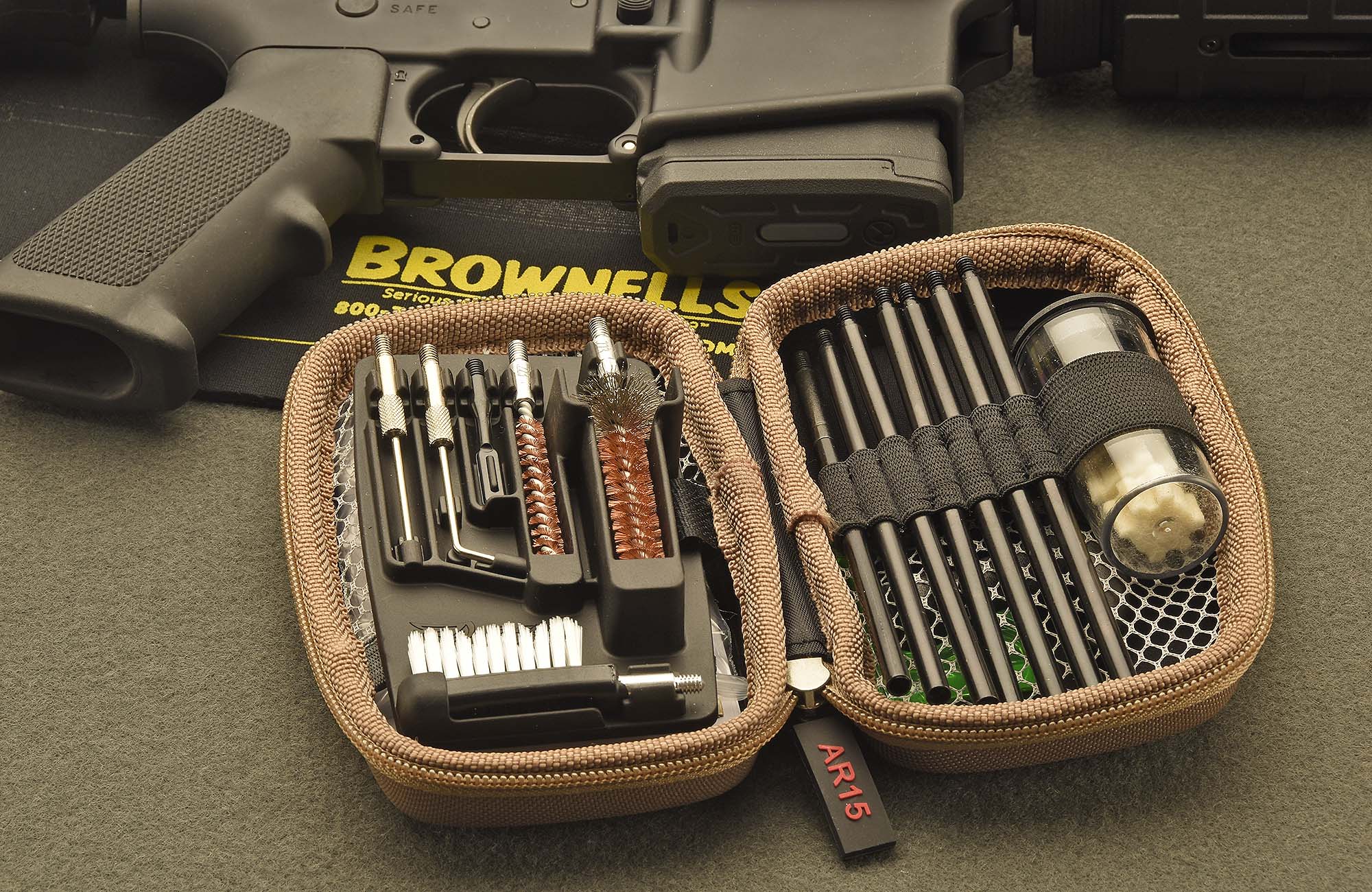 Gun Boss AR-15 cleaning kit for Black Rifles | GUNSweek.com