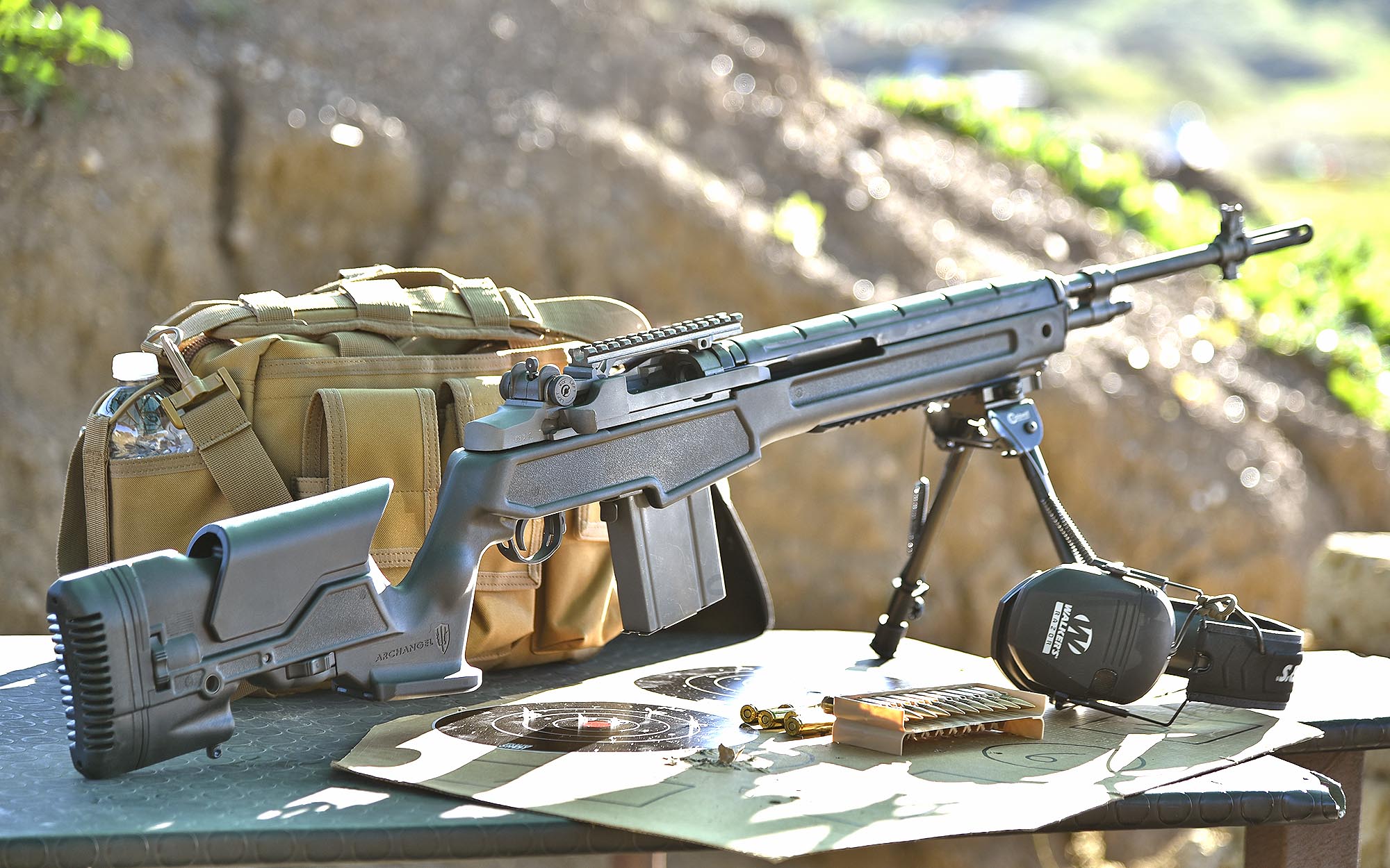 The SDM M25 Sniper System is the Chinese clone of the American M25 Sniper S...