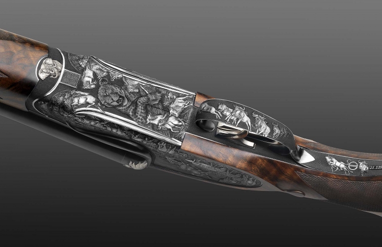 Johann Fanzoj: "The Great Migration" Express Rifle Fanzoj "The Great Migration" Express Rifle: bottom view of the gun