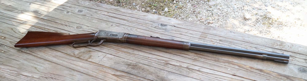 Un Winchester 1894 rifle originale, in calibro .30-30 Winchester