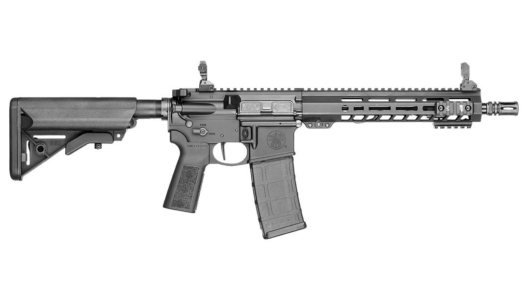 Smith & Wesson M&P-15T SBR 5.56x45mm NATO semi-automatic rifle – right side