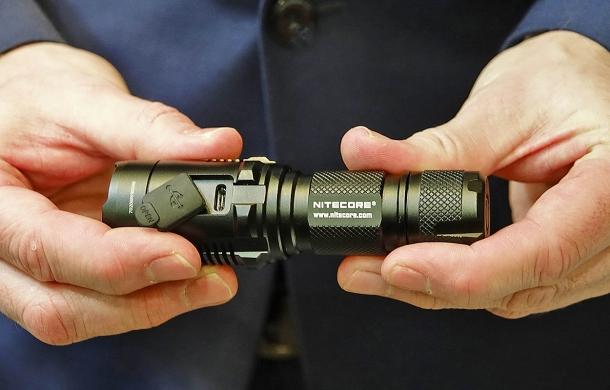 The USB port of the Nitecore MH20GT 