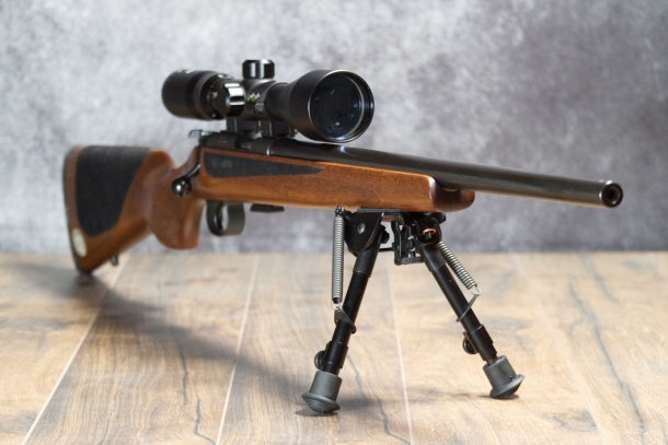The carbine used for the test: a CZ 452 Varmint