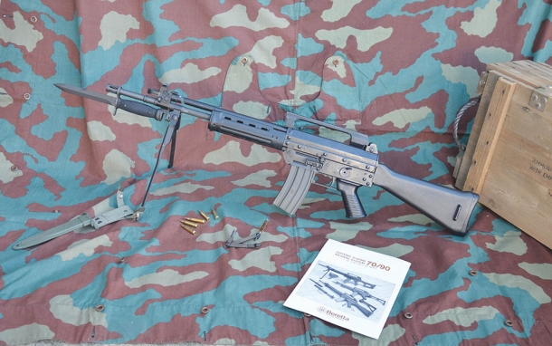 Beretta AR 70/90