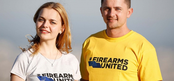 Cinque donatori in tutt'Europa saranno estratti a sorte per ricevere i gadget di Firearms United!