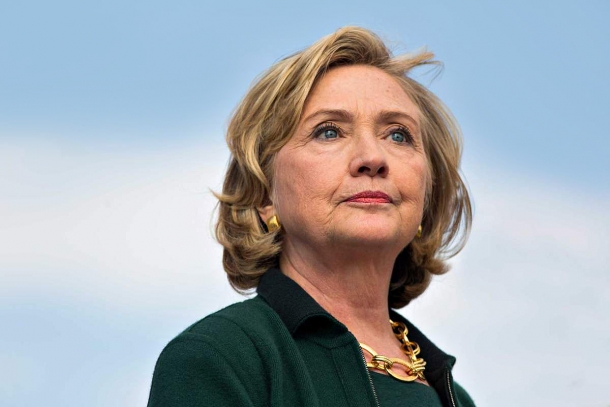 Hillary Clinton: la candidata democratica alla presidenza USA è una nota avversaria del Secondo Emendamento
