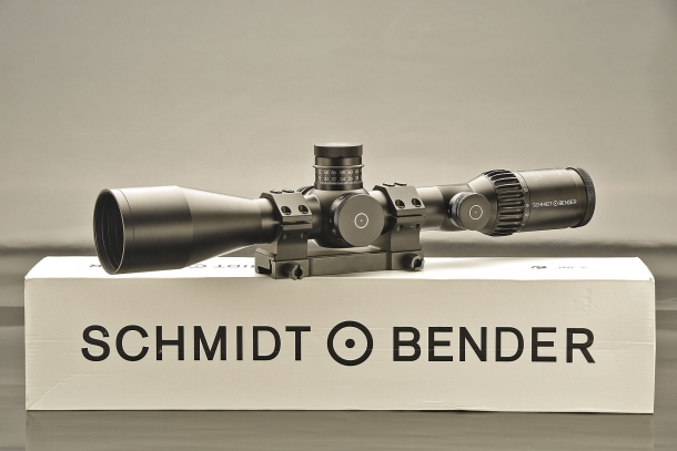 Il cannocchiale Schmidt & Bender PM II 3-27x56 High Power