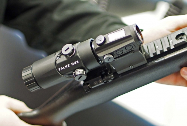 The Falke B3X / B5X scope multiplier for reflex sights