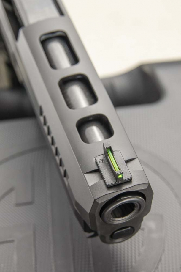 Pistola SIG Sauer P320 X-Five, modularità per il tiro dinamico
