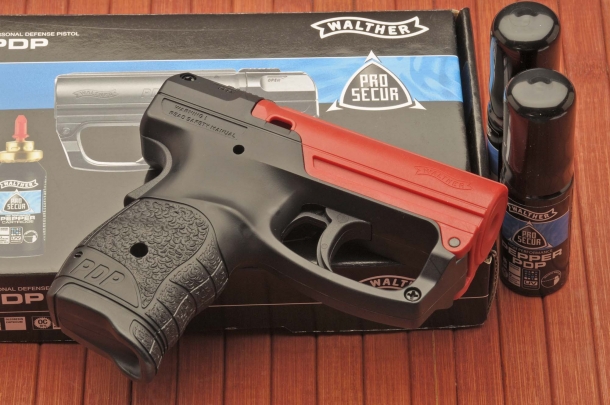 Walther PDP: la pistola al peperoncino di Umarex Walther PDP: la pistola al peperoncino di Umarex