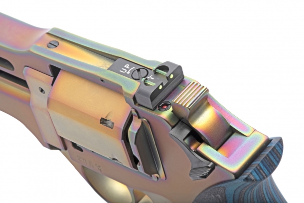 VIDEO: Chiappa Firearms Rhino Nebula revolver