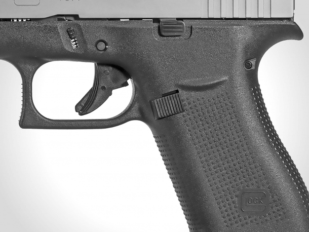 New Glock G43X and G48 slimline pistols with silver slides