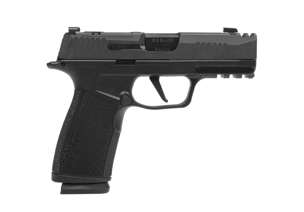 SIG Sauer P365-XMACRO, the crossover pistol