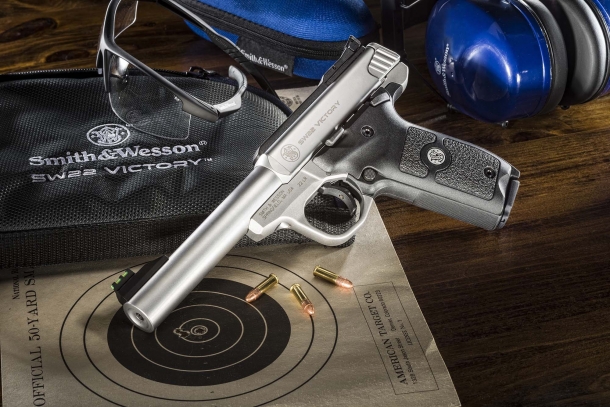 Smith & Wesson SW22 Victory Target Pistol The SW22 Victory is a modular target pistol with high-end features, yet affordable from the price point of view