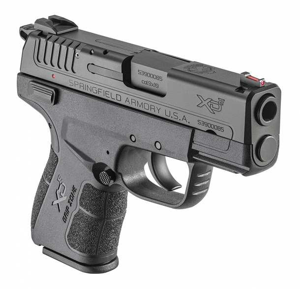 The Springfield Armory XD-E pistol sculpts unmatched point-and-shoot ergonomics into a sleek frame