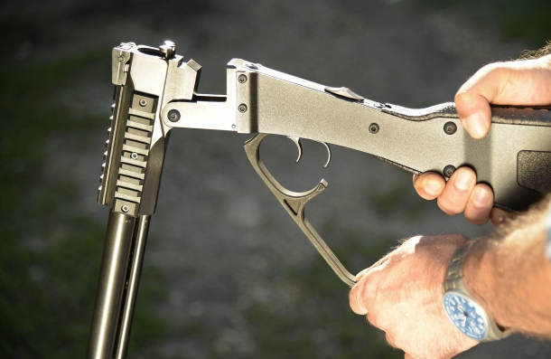 Chiappa Firearms M6 X-Caliber: il survival rifle venuto dal cielo