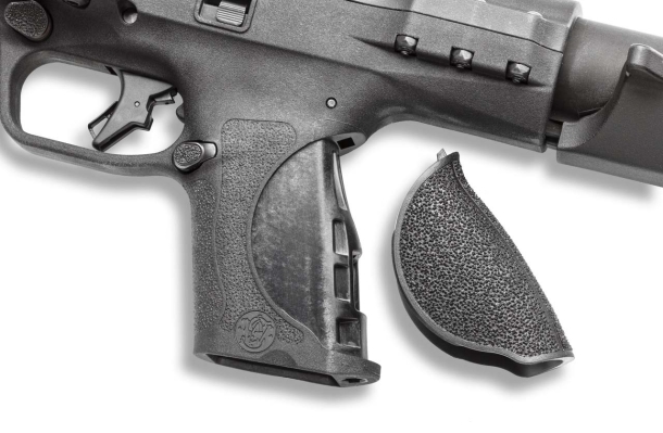 Smith & Wesson M&P FPC: la carabinetta pieghevole da tiro e difesa