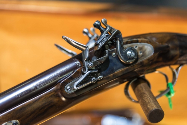 Pedersoli's new 1886 lever-action carbine and Howdah flintlock pistol