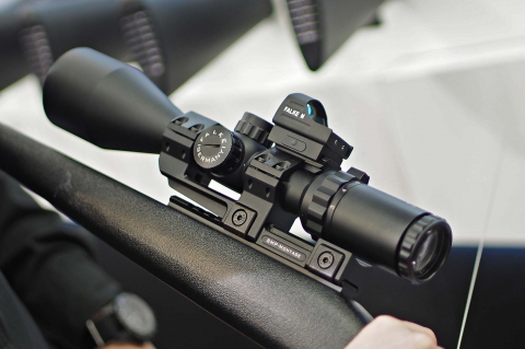 The Falke 3-12 x 56 riflescope with dimmable reticle 