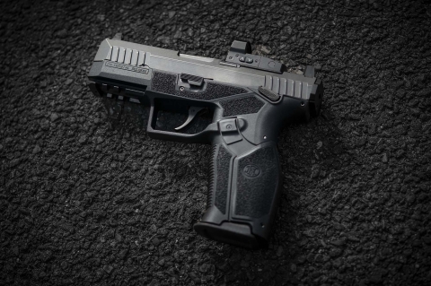 FN HiPer: a new generation of service pistols