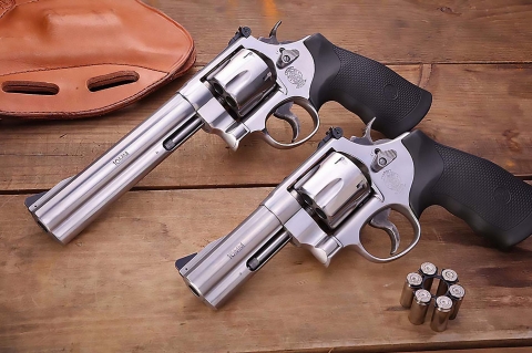 Smith & Wesson 610: the 10mm Auto revolver returns