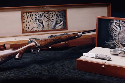 The Leopard by Johann Fanzoj: an astonishing luxury set!