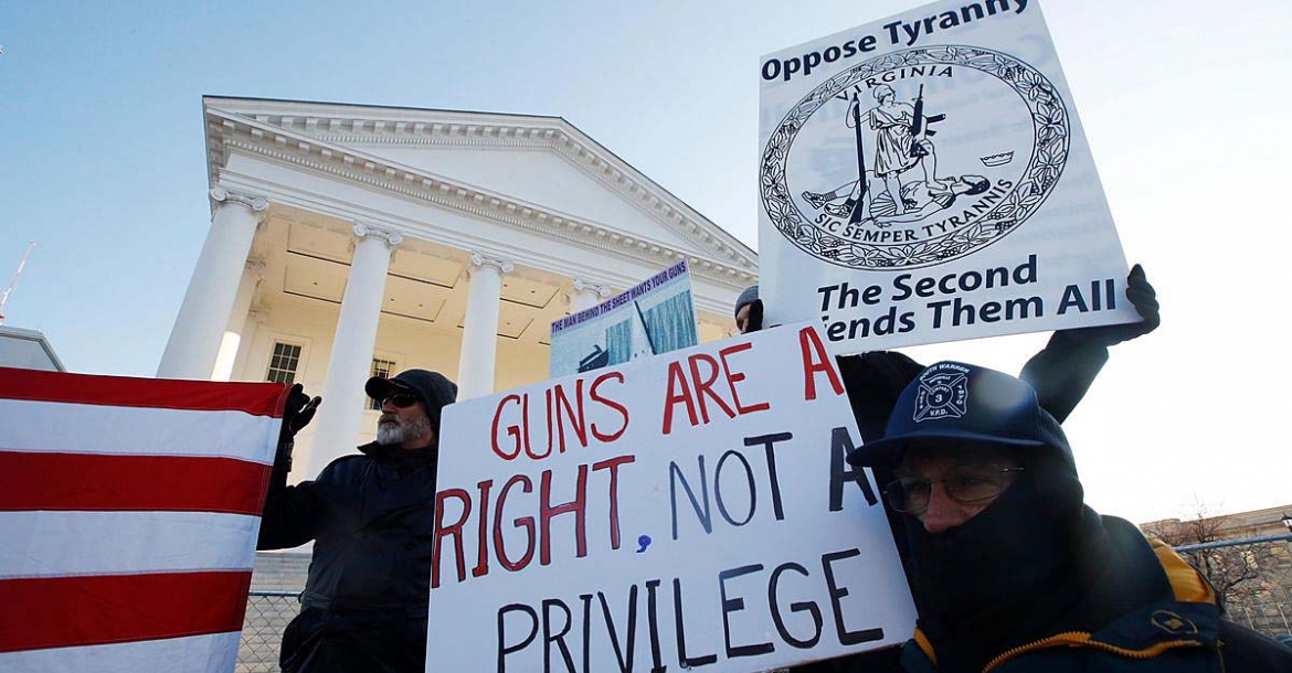 Virginia Gun Rally: armed citizens and Sheriffs against gun grabbers