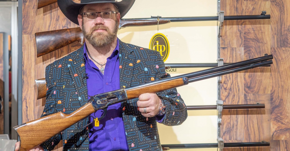Pedersoli 1886 Sporting Classic lever-action rifle